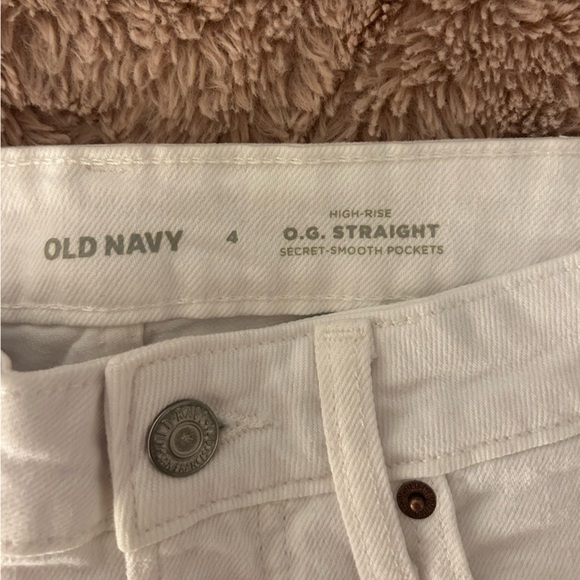 Old Navy High-Waisted OG Straight White-Wash Cut-Off Ankle Jeans- Size 4- NWT - Picture 4 of 4